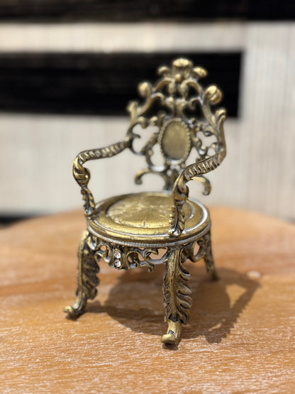 French Retro Court Chair, Antique Alloy Old Craftsmanship, Home Garden Tabletop Decorative Ornament